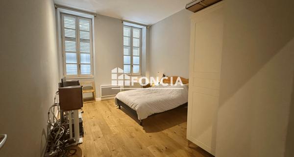 À vendre Appartement 3 pièces 73 m² - Marseille 13006