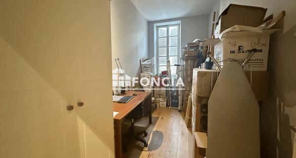 À vendre Appartement 3 pièces 73 m² - Marseille 13006