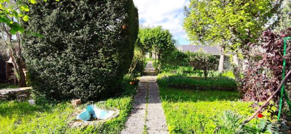 Maison à vendre à Saint-Doulchard dans le Cher (18230), ref : 142488M