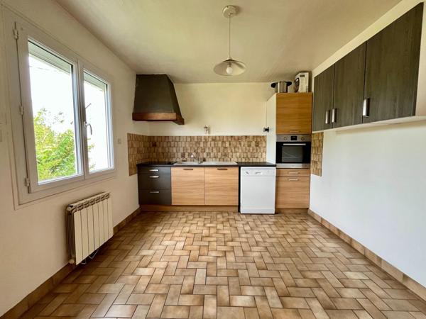 Maison à PLOUMAGOAR, 22970 - 5 pièces 95m²