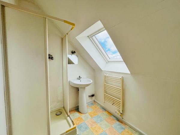 Maison à PLOUMAGOAR, 22970 - 5 pièces 95m²