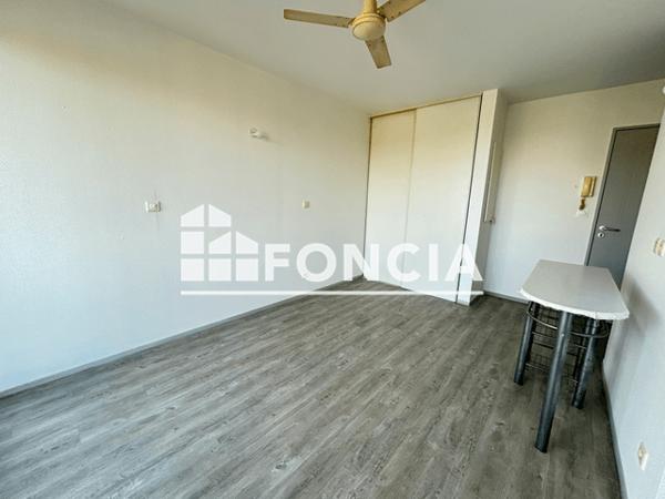 Location Studio 20.8 m² - 11 AVENUE MARCEL DASSAULT Rochefort 17300