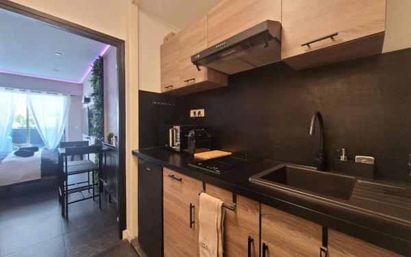 Appartement à vendre    1 pièce • 25 m2 Le Cannet