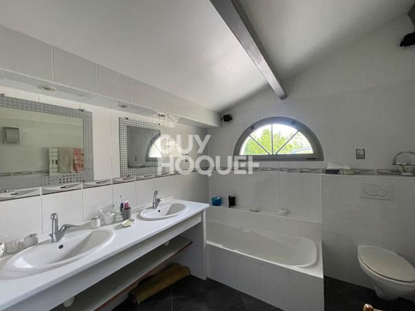 Coup de coeur : Villa 4 chambres sur 839 m² à Challans