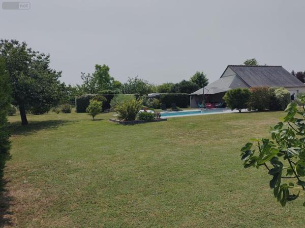 Terrain à Batir à vendre à Bléré dans l'Indre-et-Loire (37150), ref : 11893/490