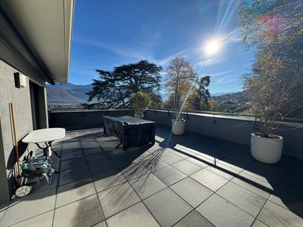 Appartement à vendre 4 pièces (73) - Terrasse de 45 M2 avec vue exceptionnelle, garage et stationement