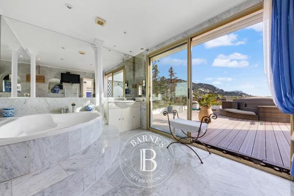 Villefranche-sur-Mer, Villa 3 Chambres -  272 m² à vendre