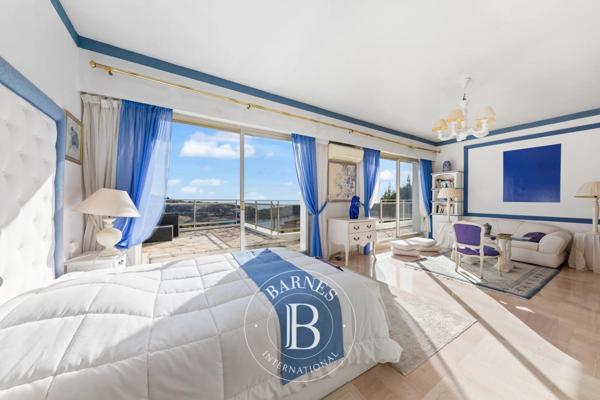 Villefranche-sur-Mer, Villa 3 Chambres -  272 m² à vendre