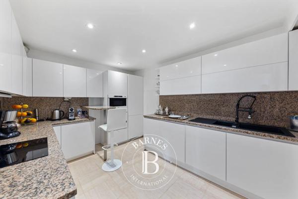 Villefranche-sur-Mer, Villa 3 Chambres -  272 m² à vendre