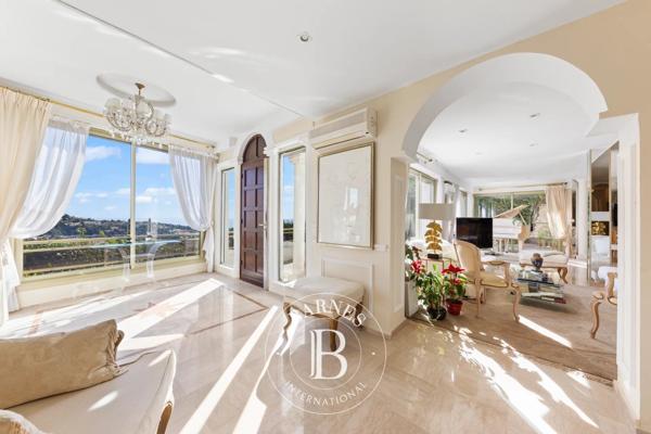 Villefranche-sur-Mer, Villa 3 Chambres -  272 m² à vendre
