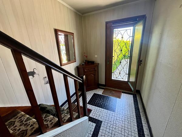 MAISON DE VILLE AVEC JARDIN A VILLEPREUX