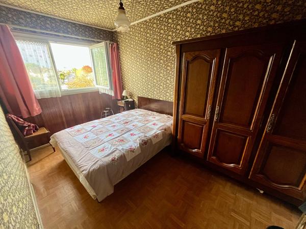 MAISON DE VILLE AVEC JARDIN A VILLEPREUX