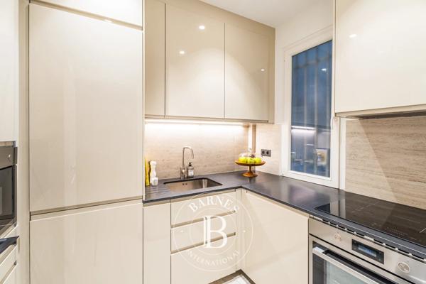 Paris 18ème, Appartement 2 Chambres -  57 m² à vendre