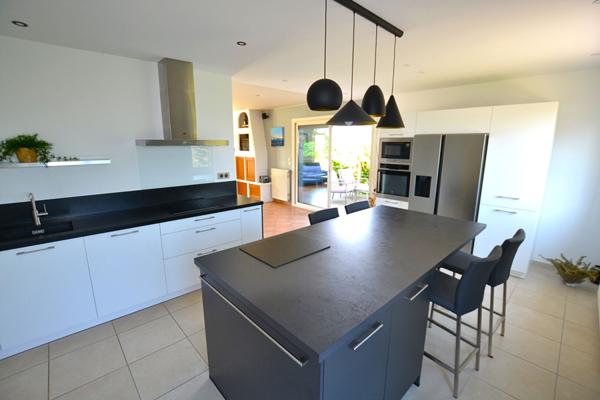 Maison Taluyers 5 pièces 205 m2