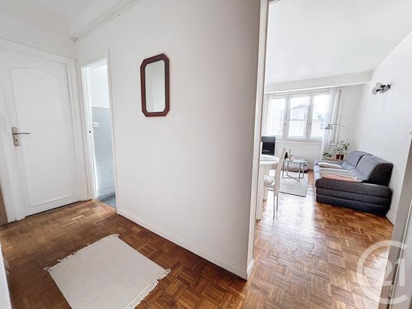 Appartement F2 à vendre  2 pièces - 40,14 m2 LE KREMLIN BICETRE - 94