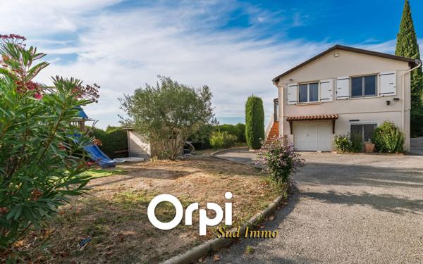 Maison à vendre    5 pièces •  Villeneuve-de-Berg