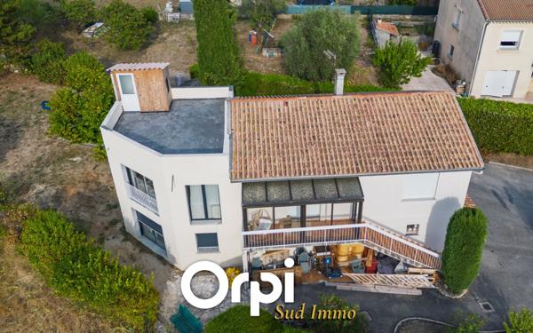 Maison à vendre    5 pièces •  Villeneuve-de-Berg