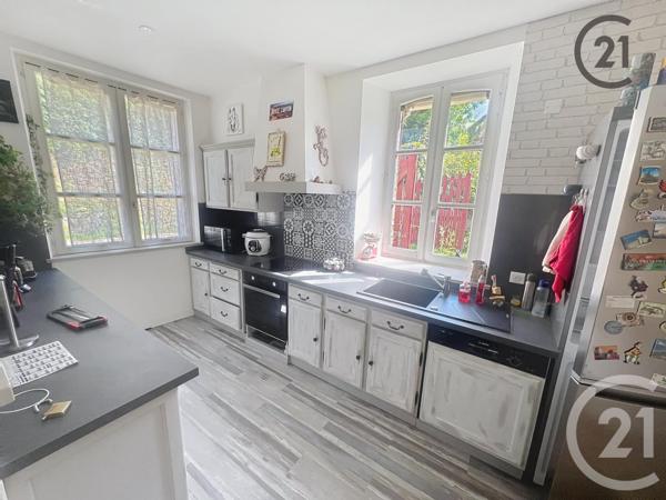 Maison à vendre  9 pièces - 170,49 m2 VALRAVILLON - 89