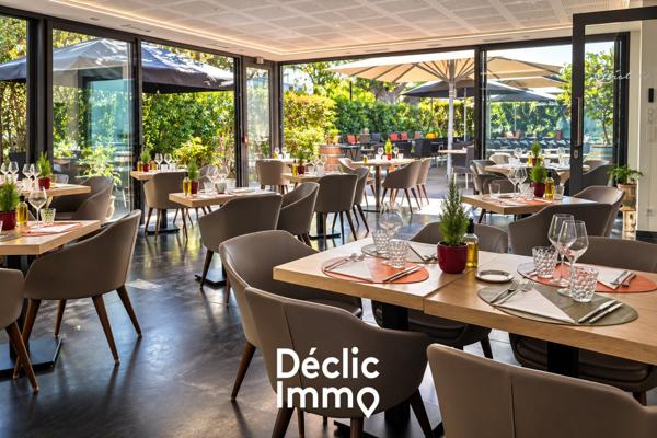 Vente ensemble immobilier Nimes, 1100m² 10 pièces 2 940 000€ avec terrasse