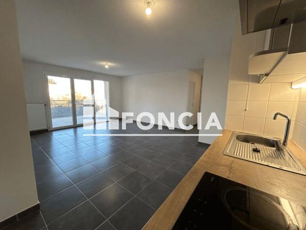 Location Appartement 4 pièces 75.5 m² - LE BALZAC Carpentras 84200