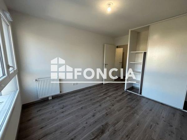 Location Appartement 4 pièces 75.5 m² - LE BALZAC Carpentras 84200