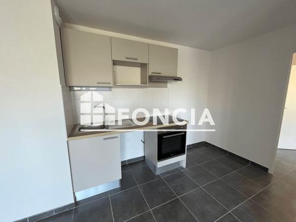 Location Appartement 4 pièces 75.5 m² - LE BALZAC Carpentras 84200