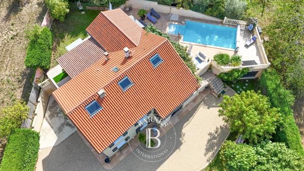 Sarlat-la-Canéda, Maison 6 Chambres -  200 m² à vendre