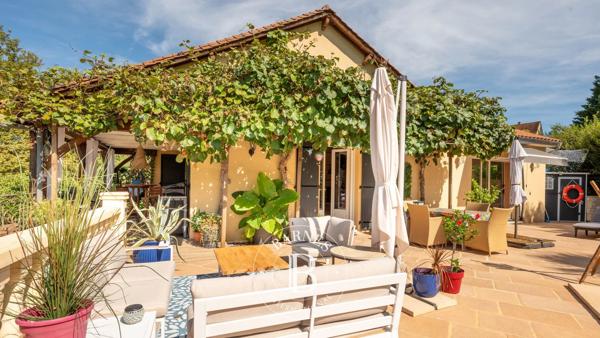Sarlat-la-Canéda, Maison 6 Chambres -  200 m² à vendre