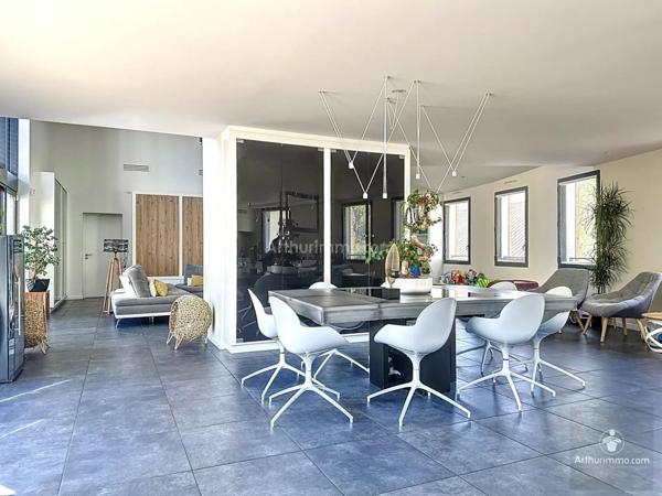 Vente Loft 6 pièces 320 m2 à Roanne