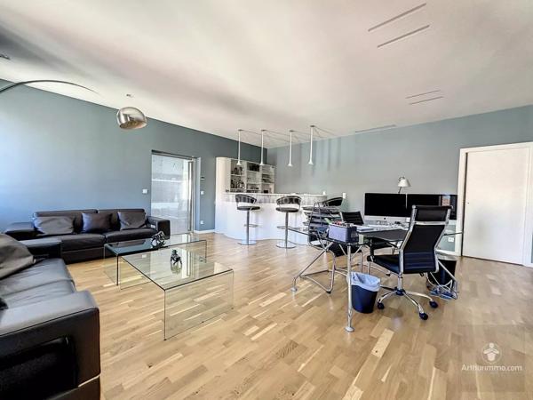Vente Loft 6 pièces 320 m2 à Roanne