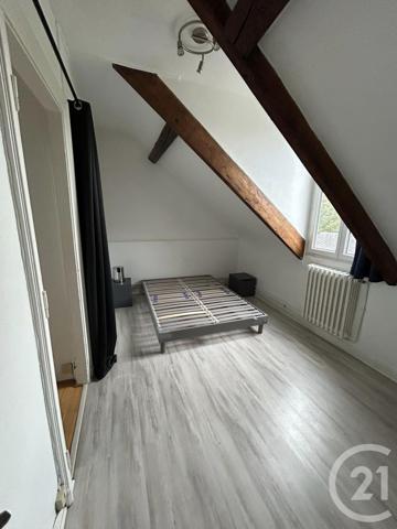 Immeuble à vendre  105 m2 BERNAY - 27
