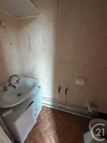 Immeuble à vendre  105 m2 BERNAY - 27