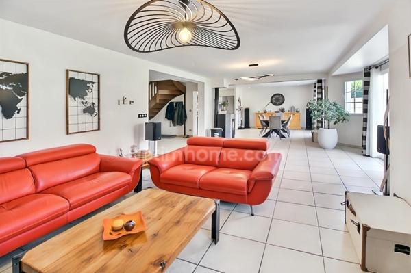 Maison à vendre 6 pièces ANGICOURT (60)