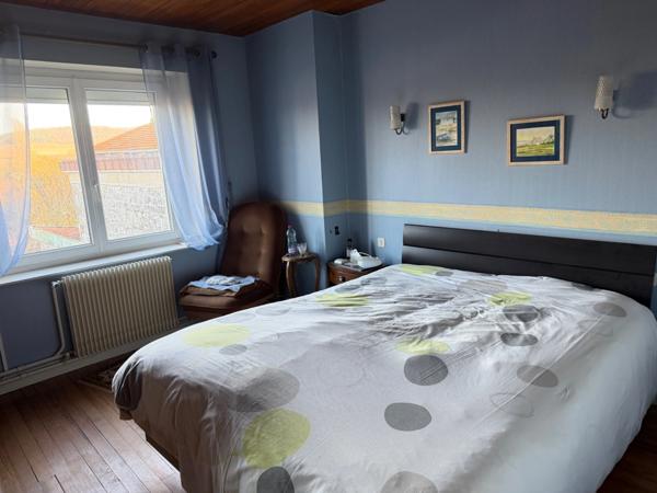 BELLE MAISON EN PIERRE 4 CHAMBRES AVEC JARDIN
