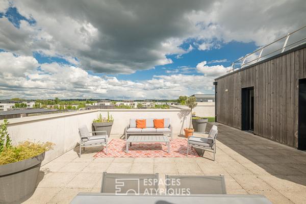 Dernier étage avec terrasse, rooftop et vue panoramique