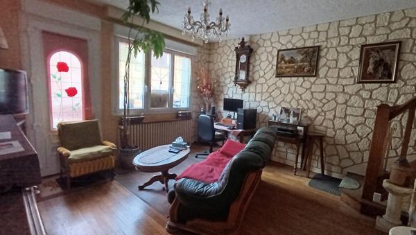 Maison Fere Champenoise 7 pièce(s) 103 m2