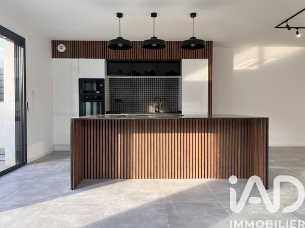 Maison à vendre 6 pièces 142 m² Mûrs-Erigné