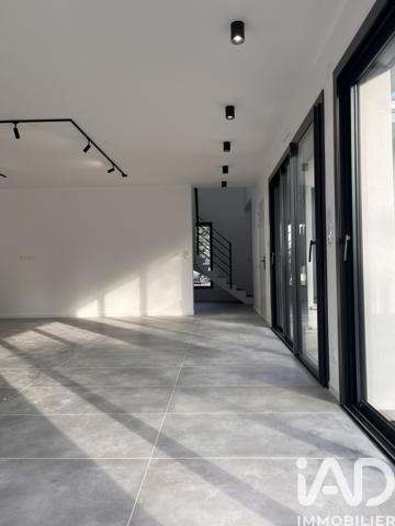 Maison à vendre 6 pièces 142 m² Mûrs-Erigné