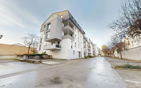 Appartement à vendre    3 pièces • 70,13 m2 Bischheim