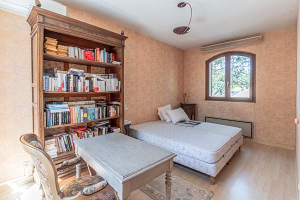 Maison 416 960 € Mérignac 6 p 119 m² DPE D