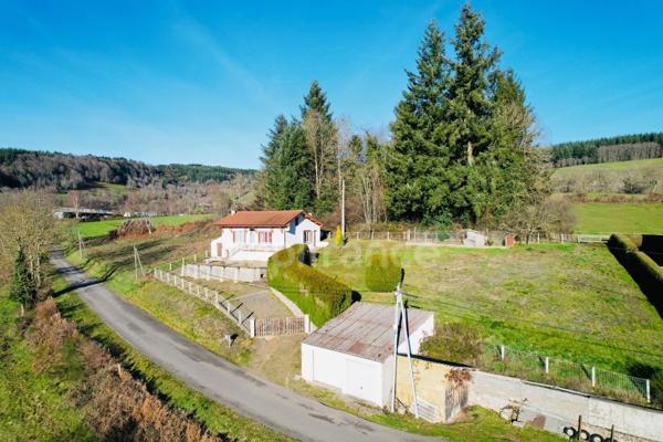 MAISON 70 M2, 2 CHAMBRES, TERRAIN CLOS ET ARBORÉ DE 1 425 M2, VUE DÉGAGÉE, CALME, DOUBLE GARAGE, CAVE, DOUBLE VITRAGE PVC, CHARPENTE/COUERTURE OK, TF 328€