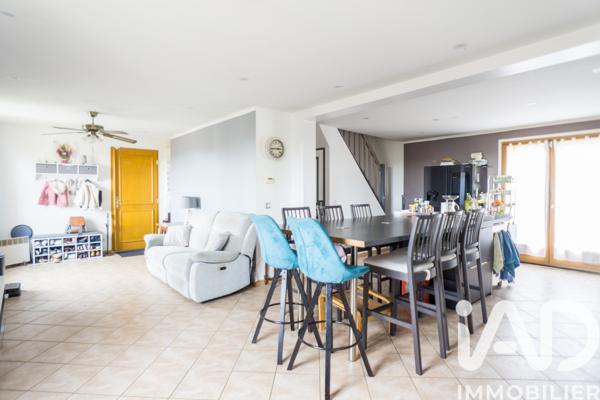 Maison à vendre 5 pièces 101 m² Crégy-lès-Meaux