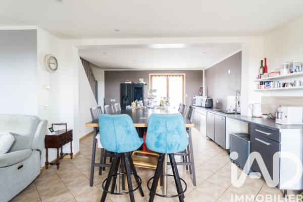 Maison à vendre 5 pièces 101 m² Crégy-lès-Meaux