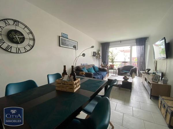 Appartement à louer 2 pièces 58.14m²