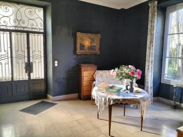 Propriete 14 pièce(s) 8 chambre(s) 385 m²