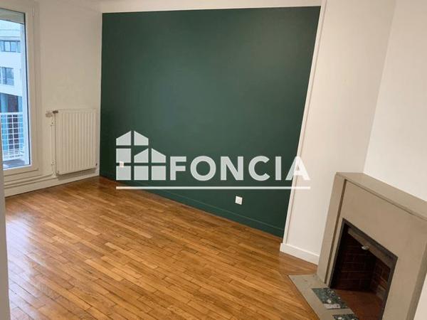 Location Appartement 2 pièces 48 m² - 2 & 4 BOULEVARD DE LYON Laon 02000