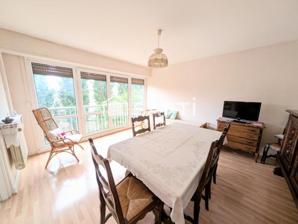 Beau F1 de 33m² Parking et cave