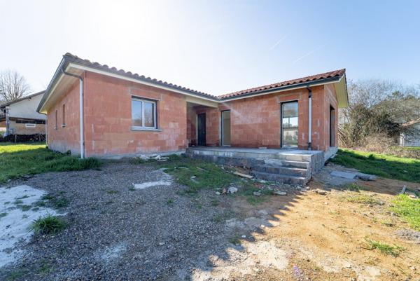 Maison contemporaine 2025 – 5 pièces – 134 m² – Terrain 1 465 m²