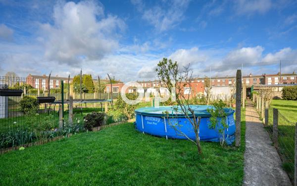 Maison à vendre    4 pièces •  Hazebrouck