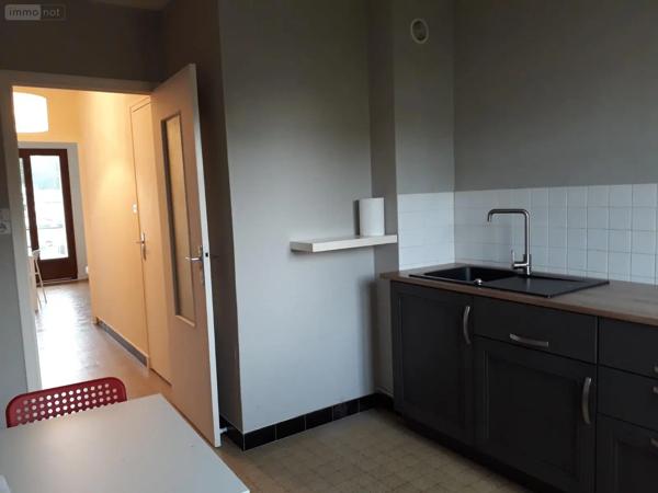 Location - Appartement Bourg-en-Bresse 01000 1 pièce 39 m 2